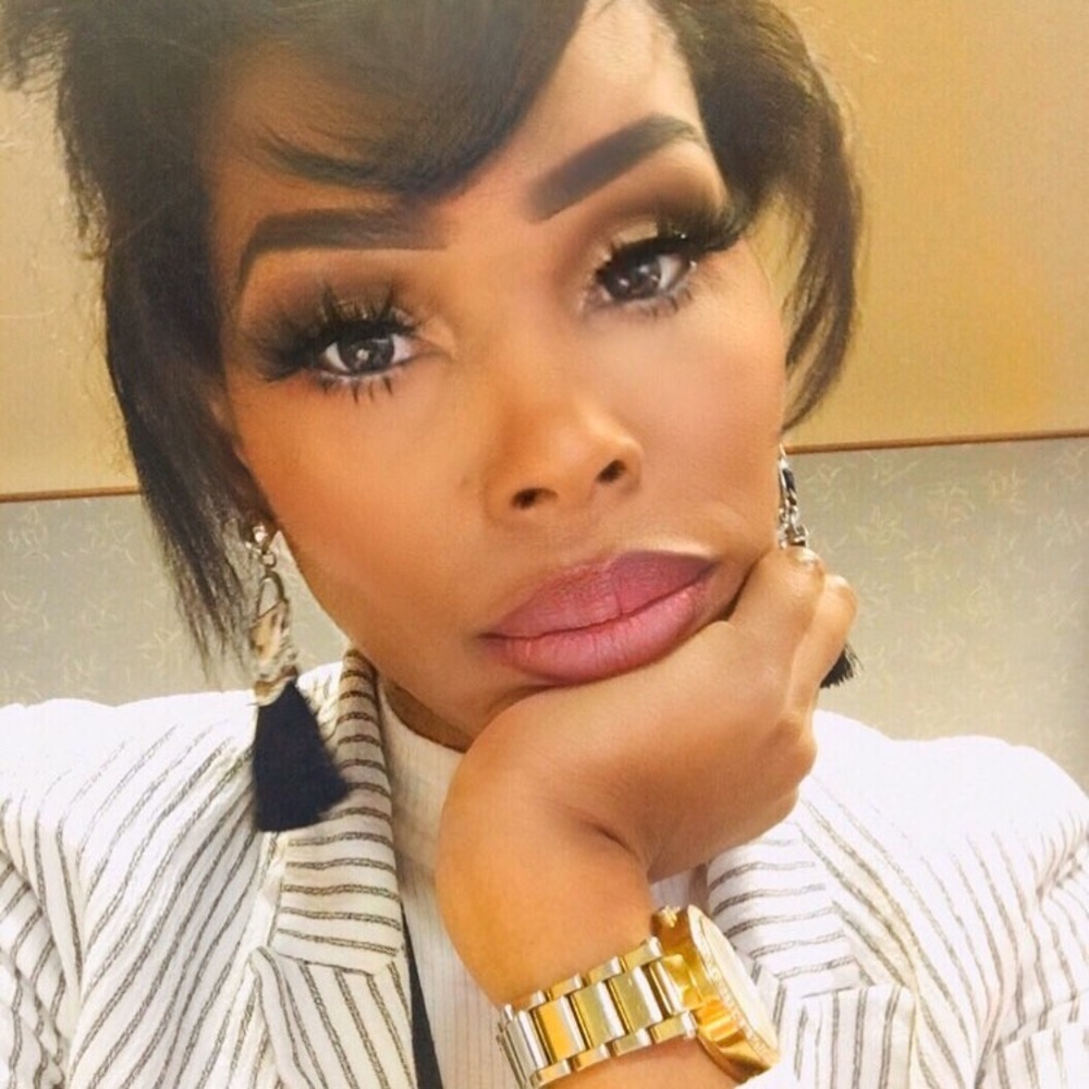 Meet your Posher, Shaye